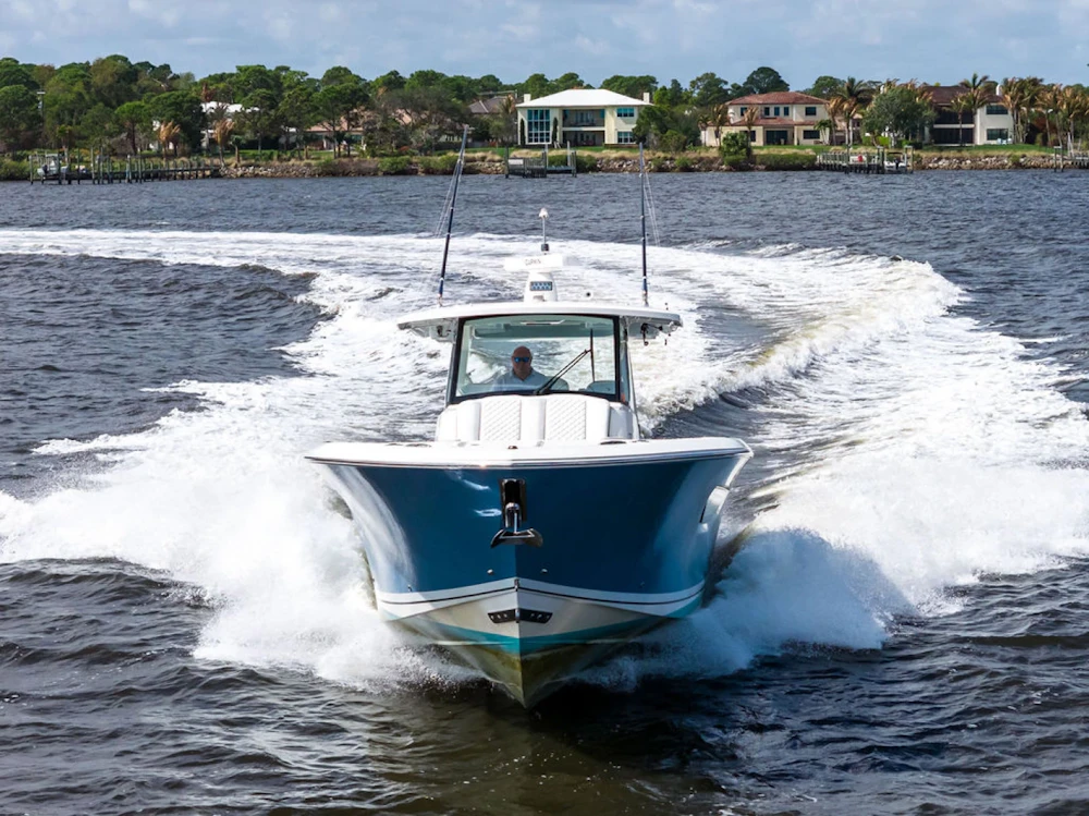 Pursuit S 378 Sport Yacht For Sale