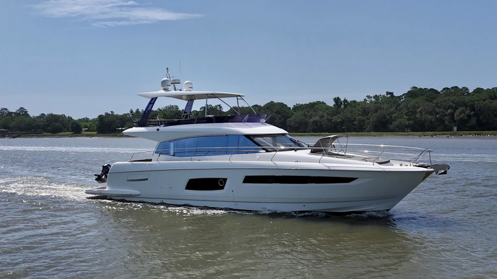 Prestige 560 Fly Yacht For Sale