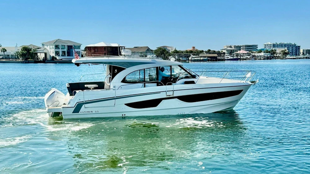 Beneteau Antares 11 Yacht For Sale