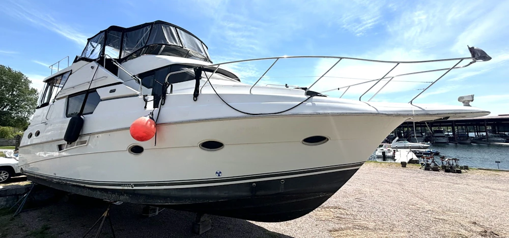 Silverton 453 Motor Yacht Yacht For Sale
