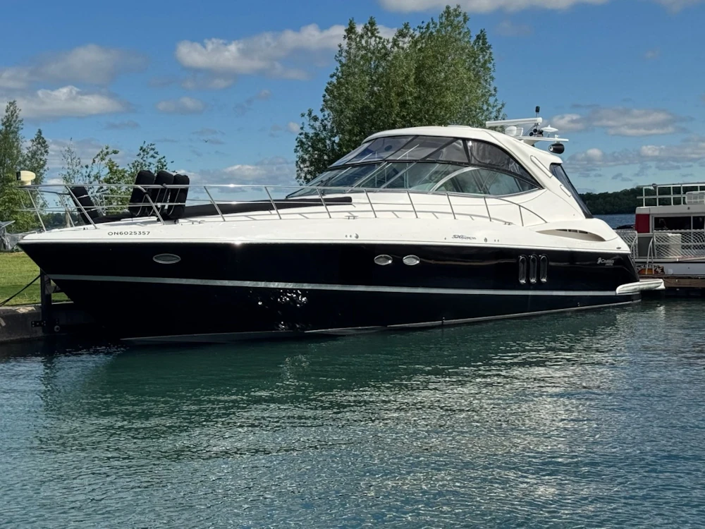 Cruisers Yachts 520 Express Yacht For Sale