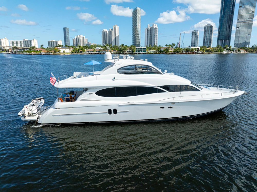 Lazzara Yachts 80 Open Fly Yacht For Sale