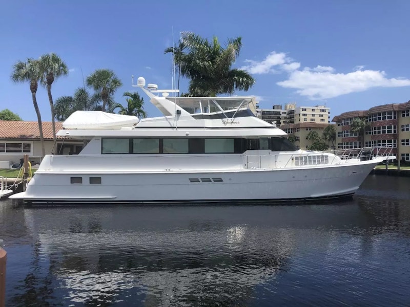 Picture Of: 74' Hatteras Motoryacht Sport Deck 1996 Yacht For Sale | 1 of 88