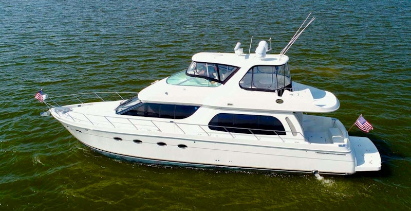 Picture Of: 56' Carver 560 Voyager 2006 Yacht For Sale | 1 of 66