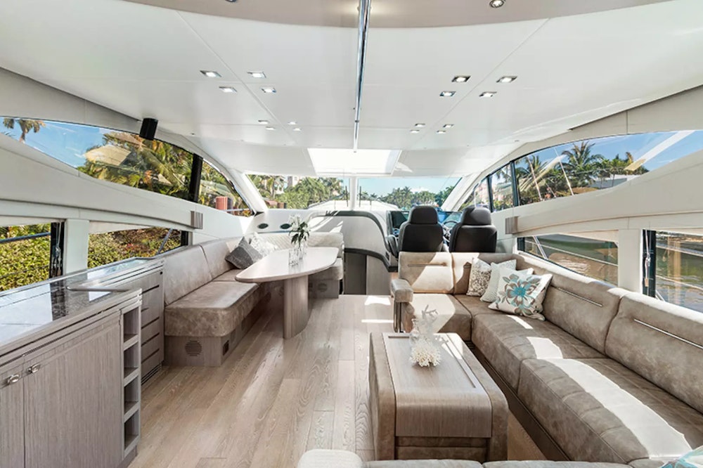 Sunseeker Sport Yacht 68 Yacht For Sale