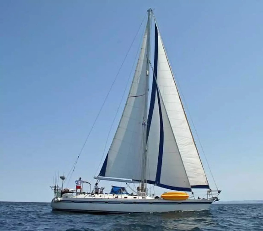 Tayana Cutter Rig Center Cockpit Yacht For Sale