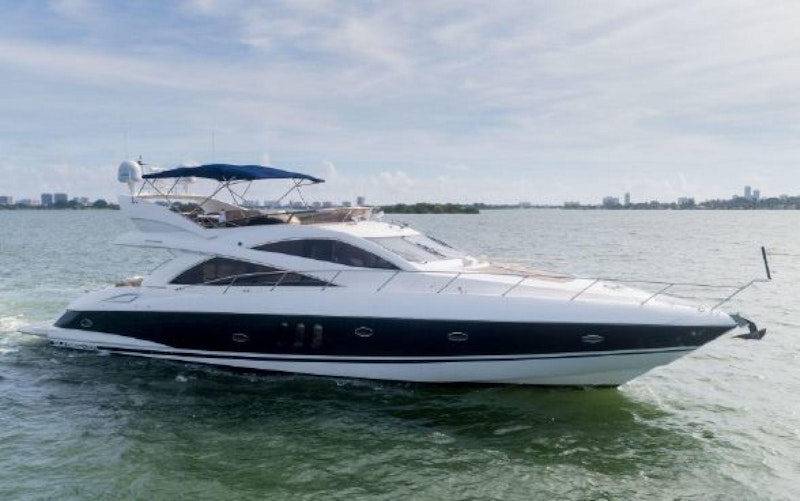 Picture Of: 72' Sunseeker Manhattan 2007 Yacht For Sale | 2 of 37