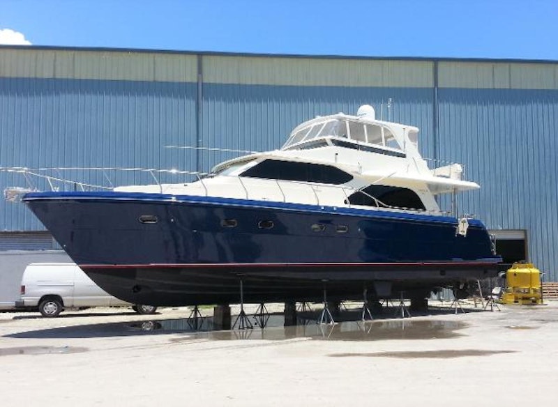 Picture Of: 58' Hampton 580 Pilot House 2009 Yacht For Sale | 2 of 37