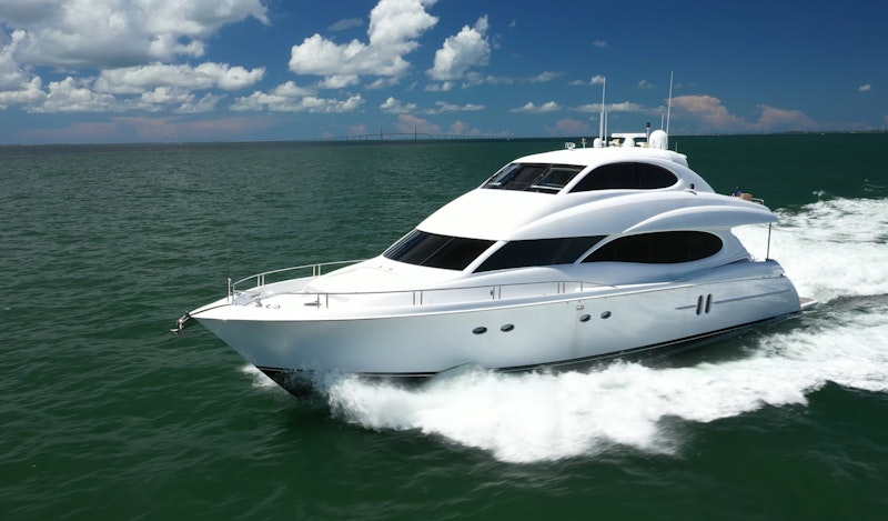 Picture Of: 80' Lazzara Yachts 80 Skylounge 2006 Yacht For Sale | 2 of 54