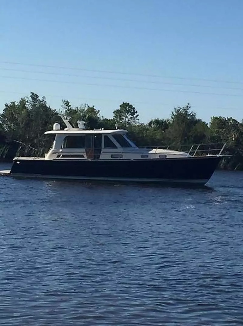 Picture Of: 40' Sabre 