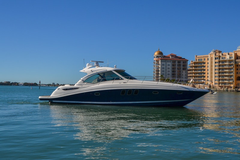 Picture Of: 51' Sea Ray 500 Sundancer 2011 Yacht For Sale | 1 of 66