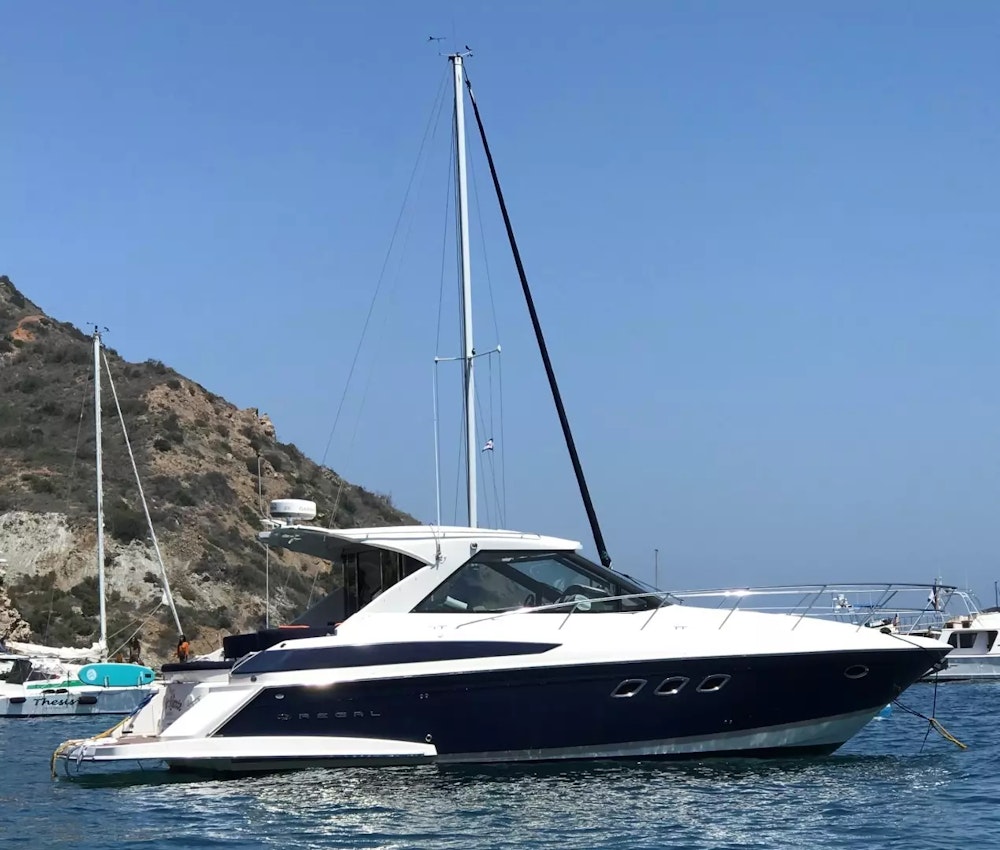 Regal Sport Coupe Yacht For Sale