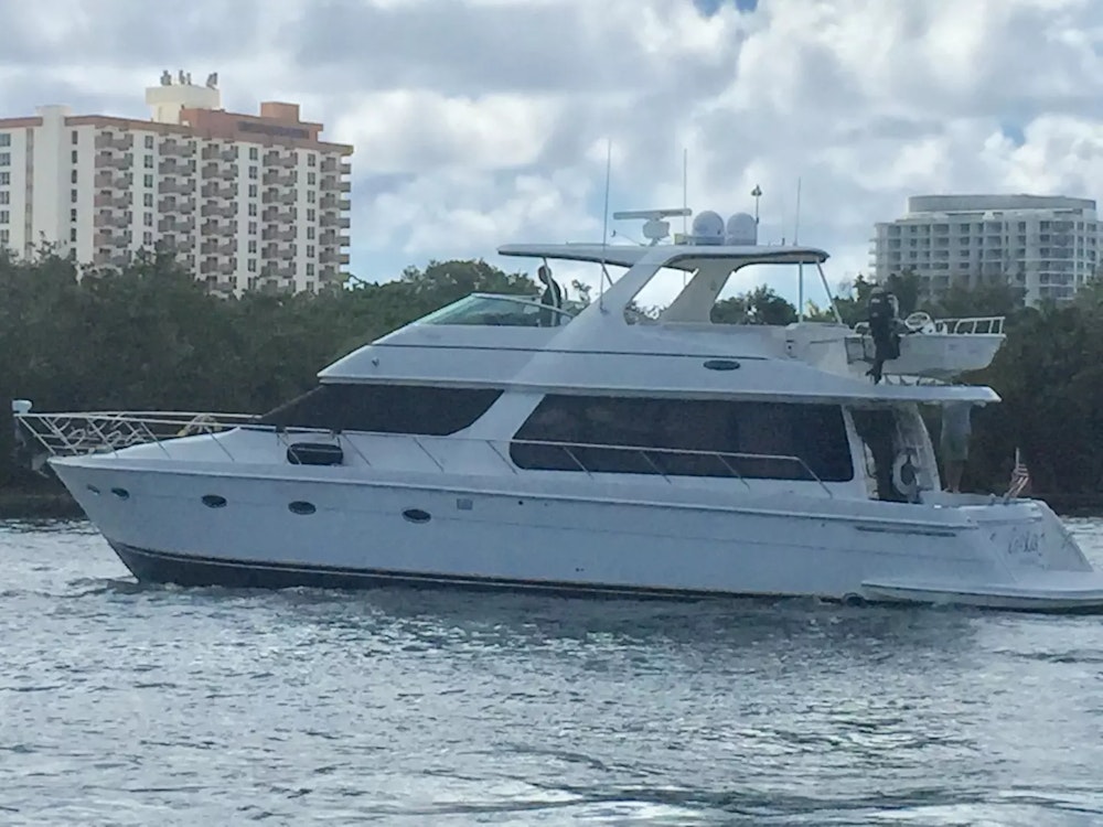 Carver Voyager Pilothouse Yacht For Sale