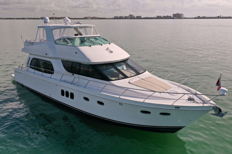 Picture Of: 56' Carver 560 Voyager 2008 Yacht For Sale | 1 of 49