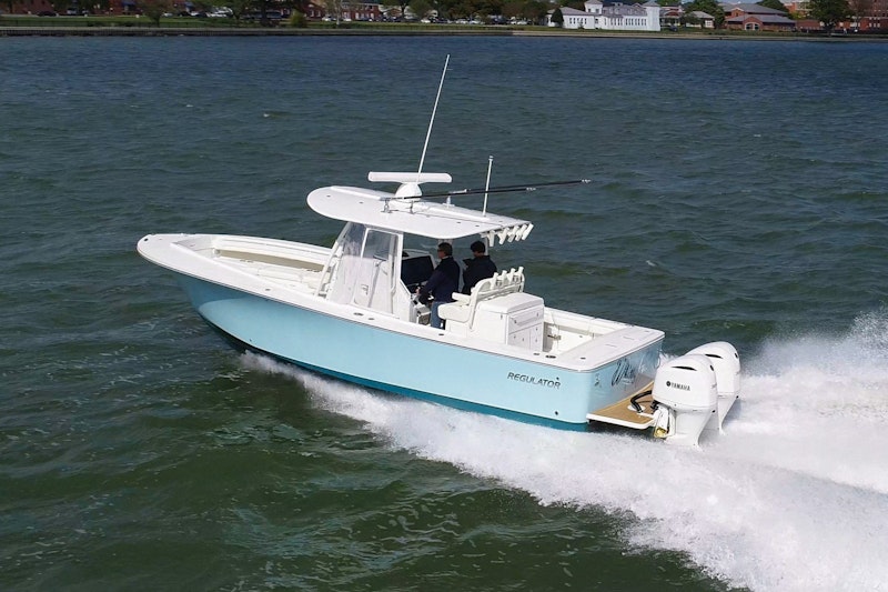 Picture Of: 31' Regulator 31 Center Console 2019 Yacht For Sale | 1 of 59