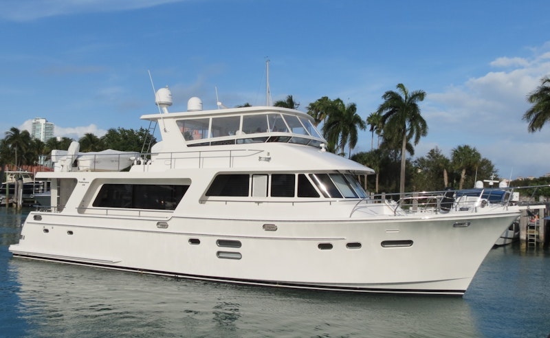 Picture Of: 65' Hampton Endurance 2015 Yacht For Sale | 1 of 77
