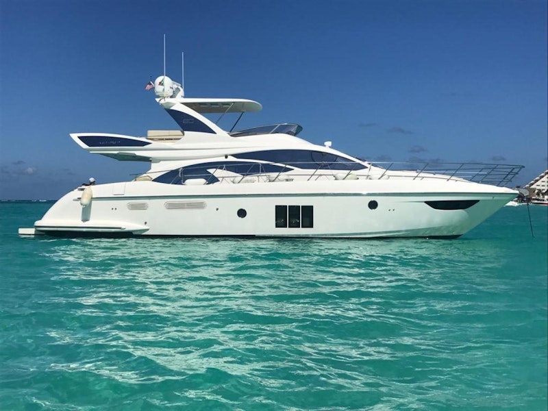 Picture Of: 60' Azimut 60 Evolution 2012 Yacht For Sale | 2 of 43