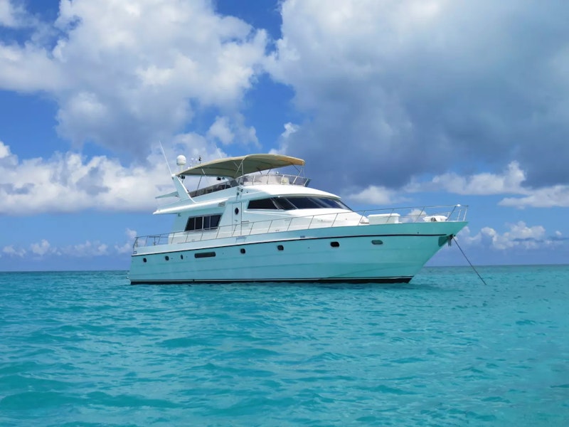 Picture Of: 72' Vitech 72 Motor Yacht 1994 Yacht For Sale | 2 of 44
