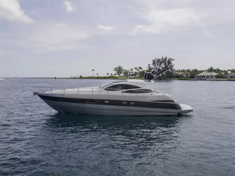 Picture Of: 51' Pershing Express 2004 Yacht For Sale | 2 of 37