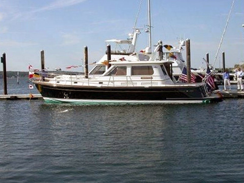 Picture Of: 49' Alden 49 Express 2005 Yacht For Sale | 2 of 32