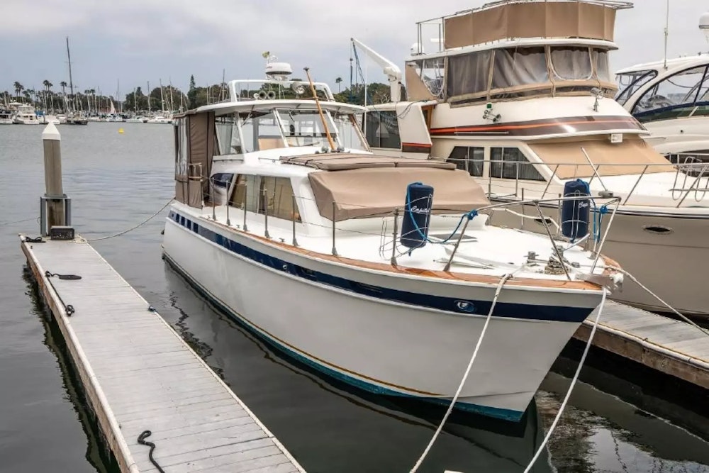 Chris-Craft Roamer Yacht For Sale