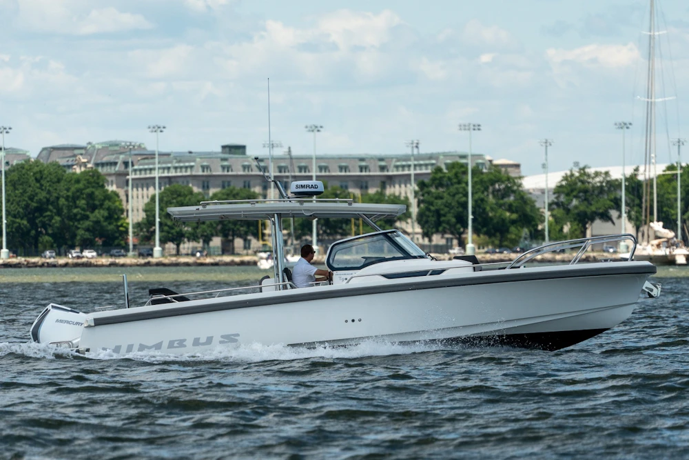 Nimbus T9 Yacht For Sale