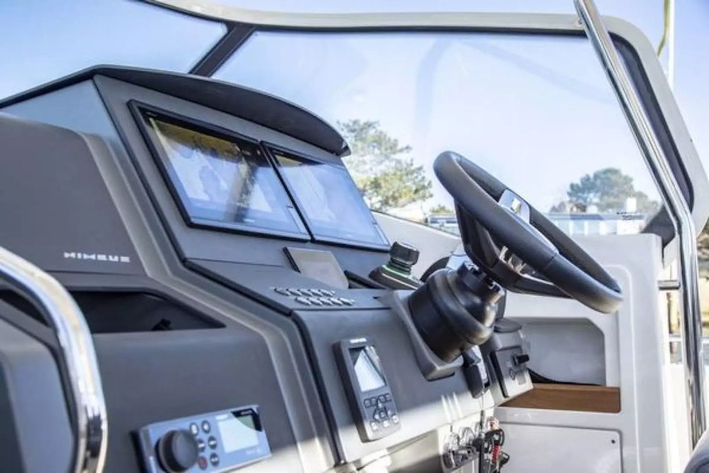 Nimbus T11 Yacht For Sale