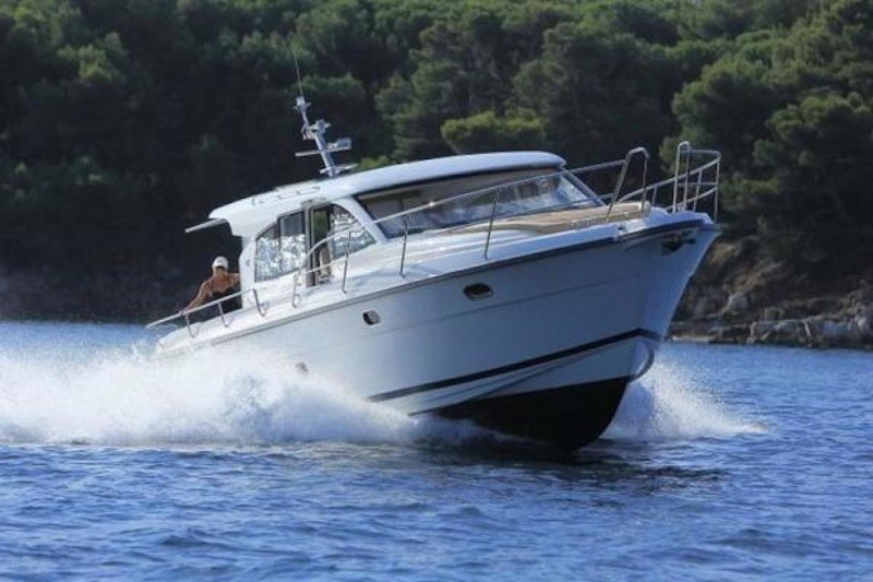 Nimbus 405 Coupé Yacht For Sale