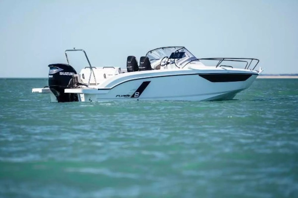 Beneteau Flyer 8 SunDeck Yacht For Sale
