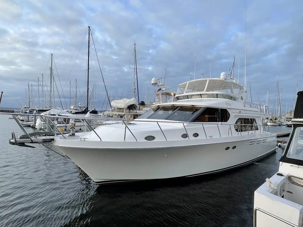 Ocean Alexander 64 Pilothouse Yacht For Sale