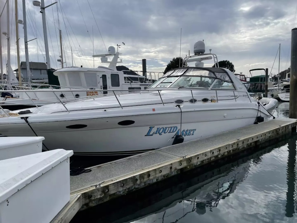 Sea Ray Sundancer 370 Yacht For Sale