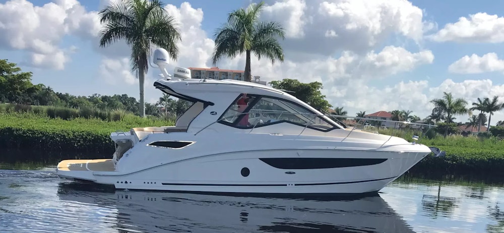 2018 Sea Ray Sundancer 350 35' Yacht For Sale, KICKIN TIDES