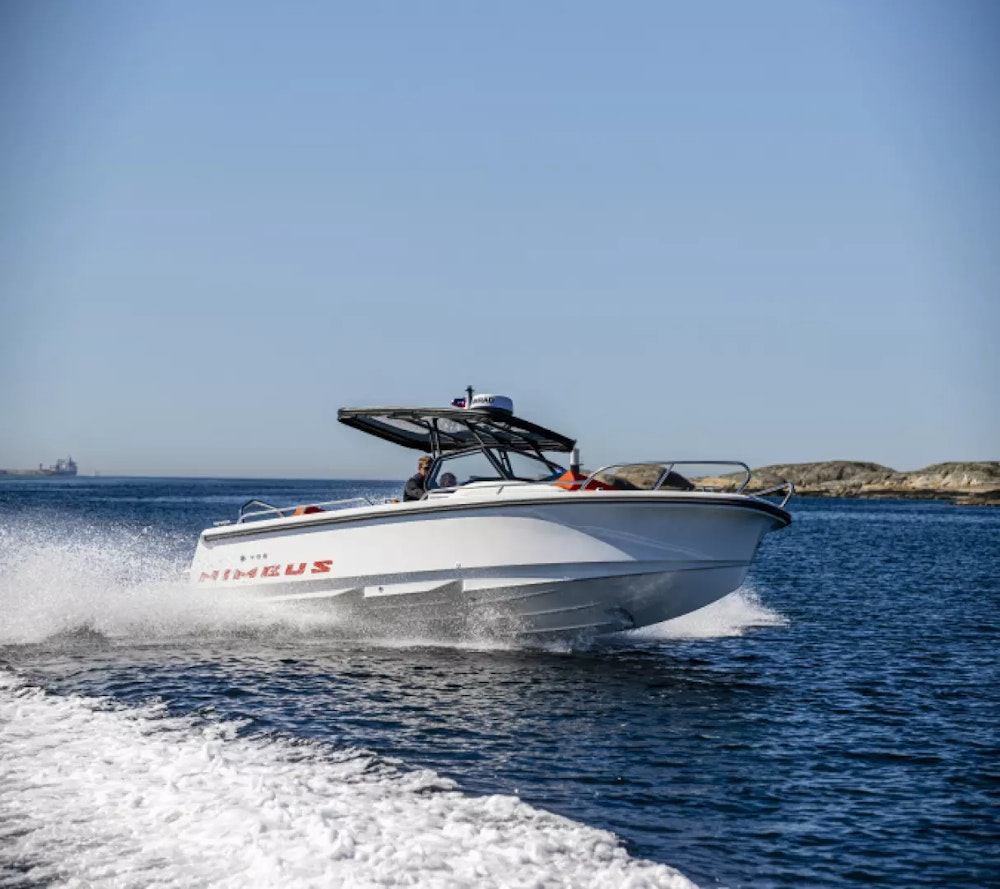 Nimbus T8 Yacht For Sale