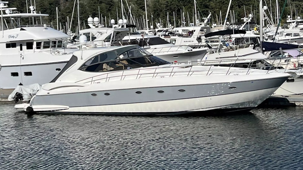 Cruisers  Yacht For Sale