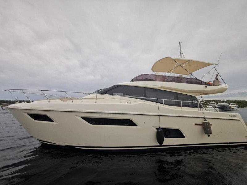 Ferretti Yachts 450 Yacht For Sale