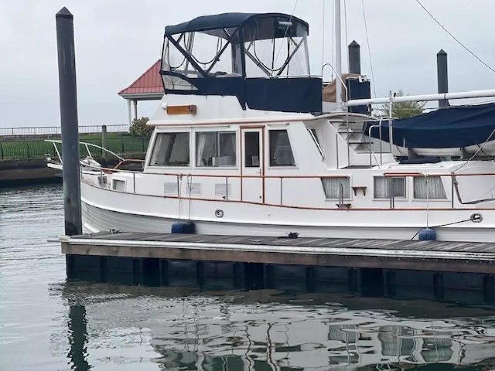 Grand Banks  Yacht For Sale