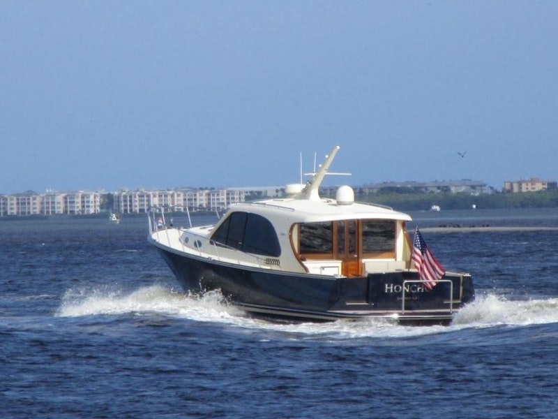 Palm Beach Motor Yachts 55 Yacht For Sale
