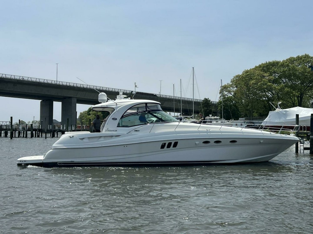 Sea Ray 52 Sundancer Yacht For Sale