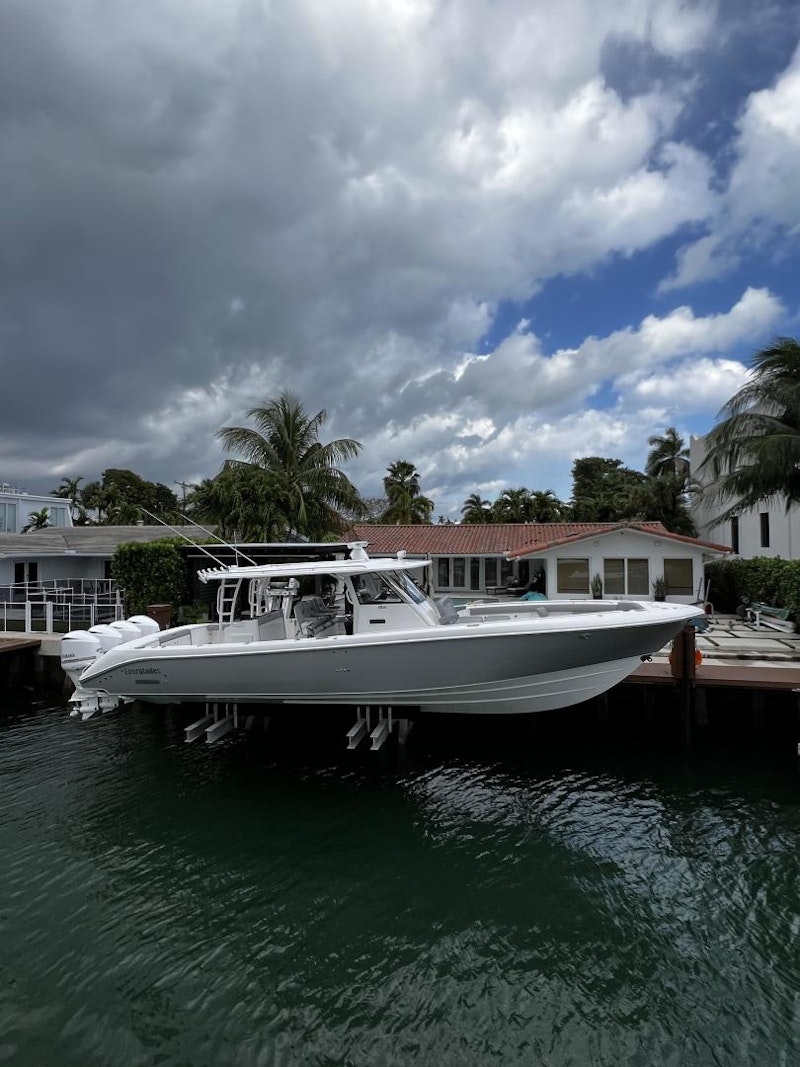 Everglades 435 Center Console Yacht For Sale
