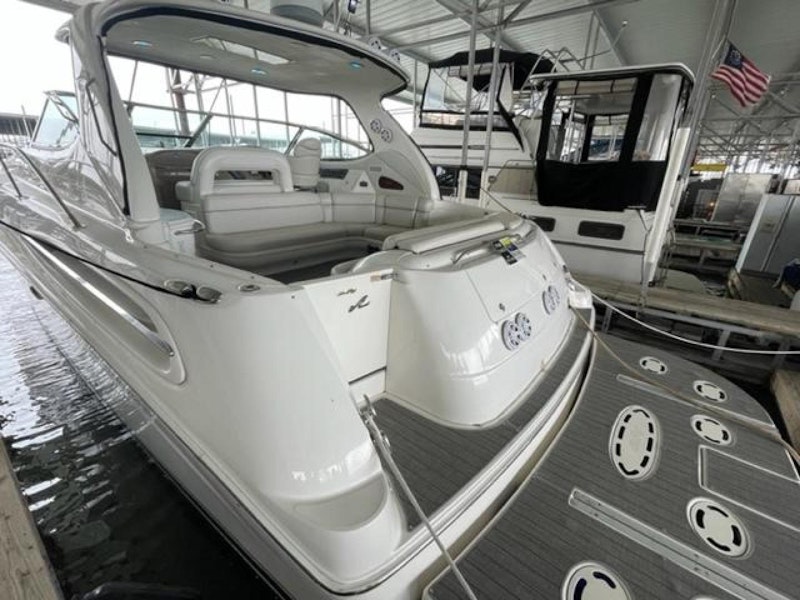 Sea Ray 510 Sundancer Yacht For Sale