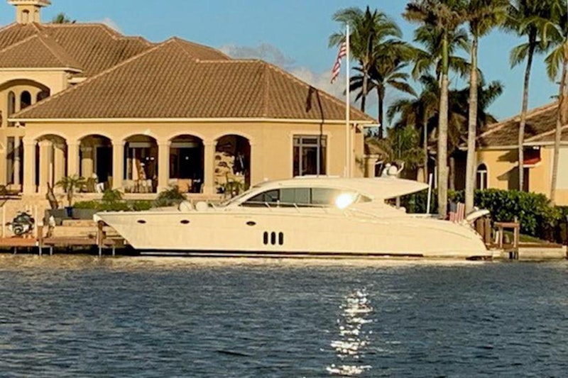 Maritimo 60 Sports Cabriolet Yacht For Sale