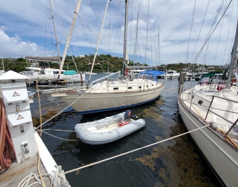 Island Packet 440 Yacht For Sale