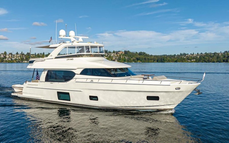 Ocean Alexander 70E Yacht For Sale
