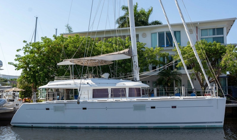 Lagoon Lagoon 560 Yacht For Sale