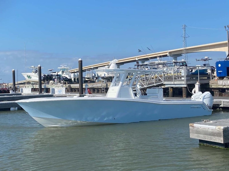 Invincible 33 Open Fisherman Yacht For Sale