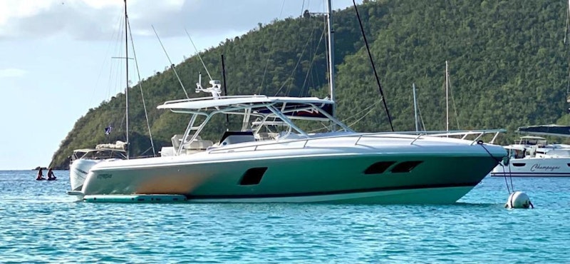 Intrepid 407 Yacht For Sale