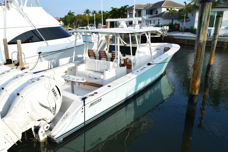 Jupiter 43 Center Console Yacht For Sale