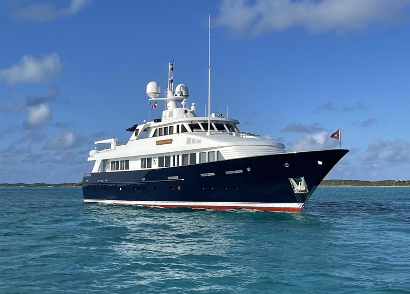 Feadship Displacement Motoryacht Yacht For Sale