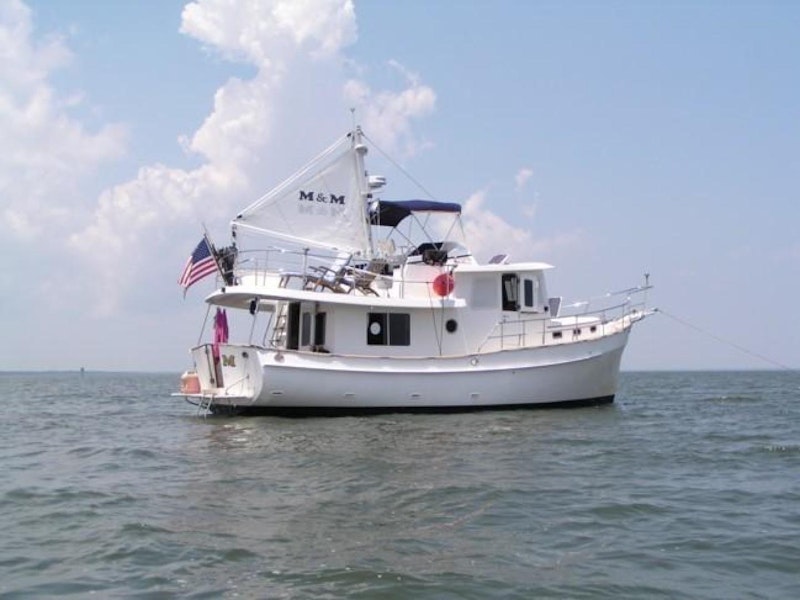 Kadey-Krogen 39 Pilothouse Trawler Yacht For Sale