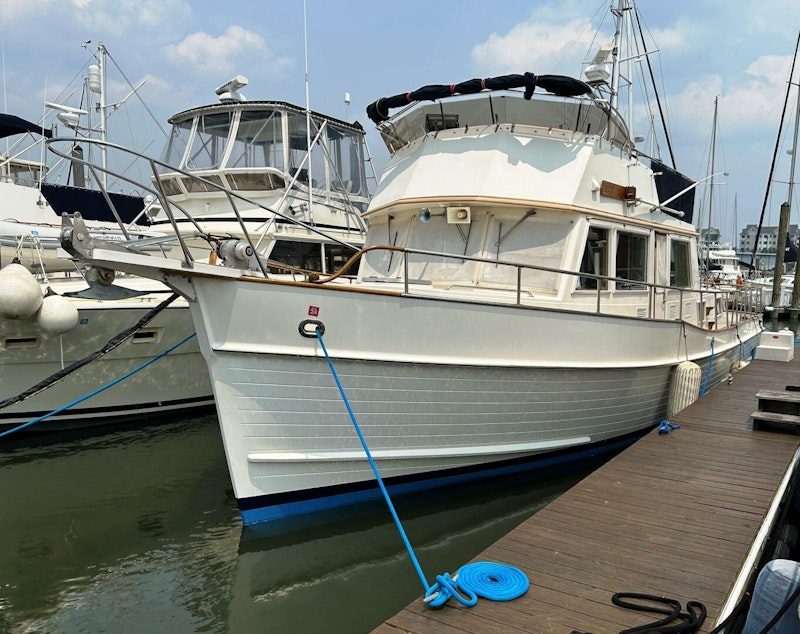 Grand Banks 42 Classic Yacht For Sale
